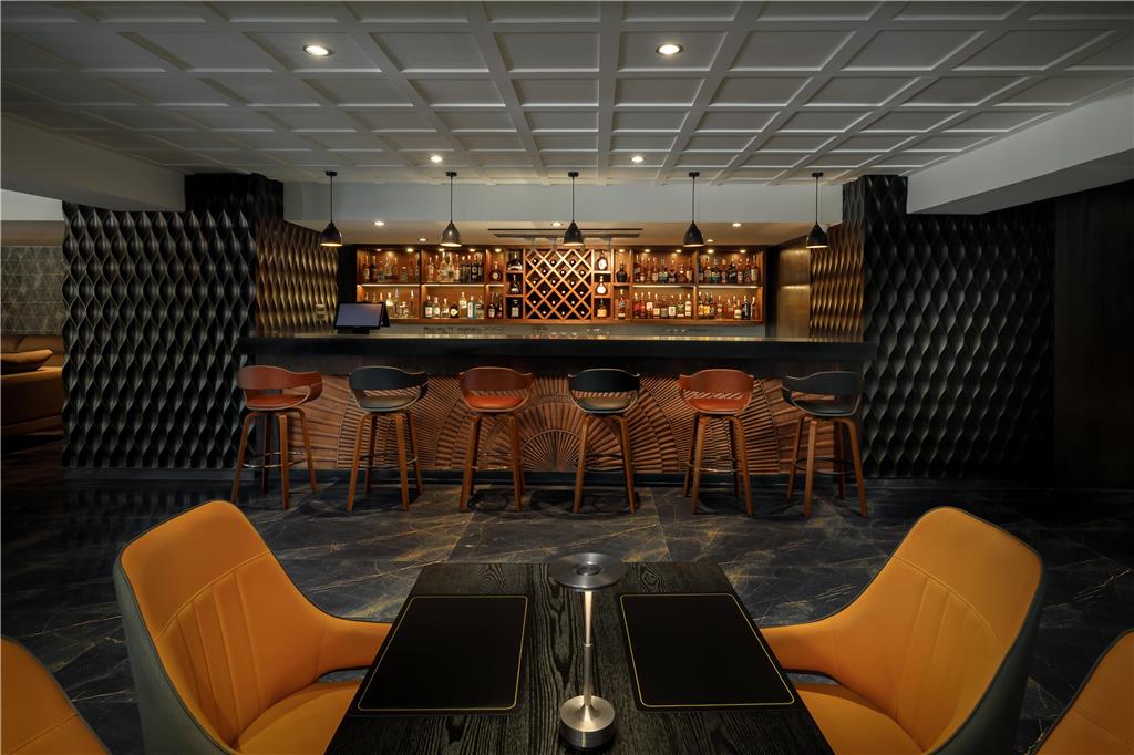 Craft Mixology & Single Malt Collection