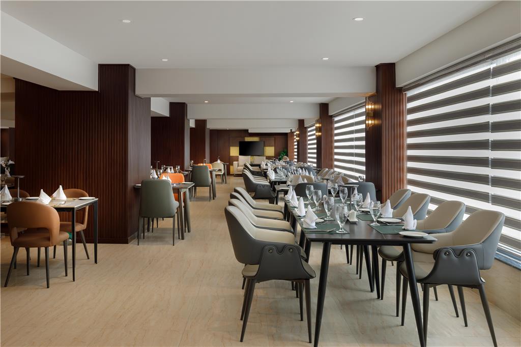Private Dining Salon