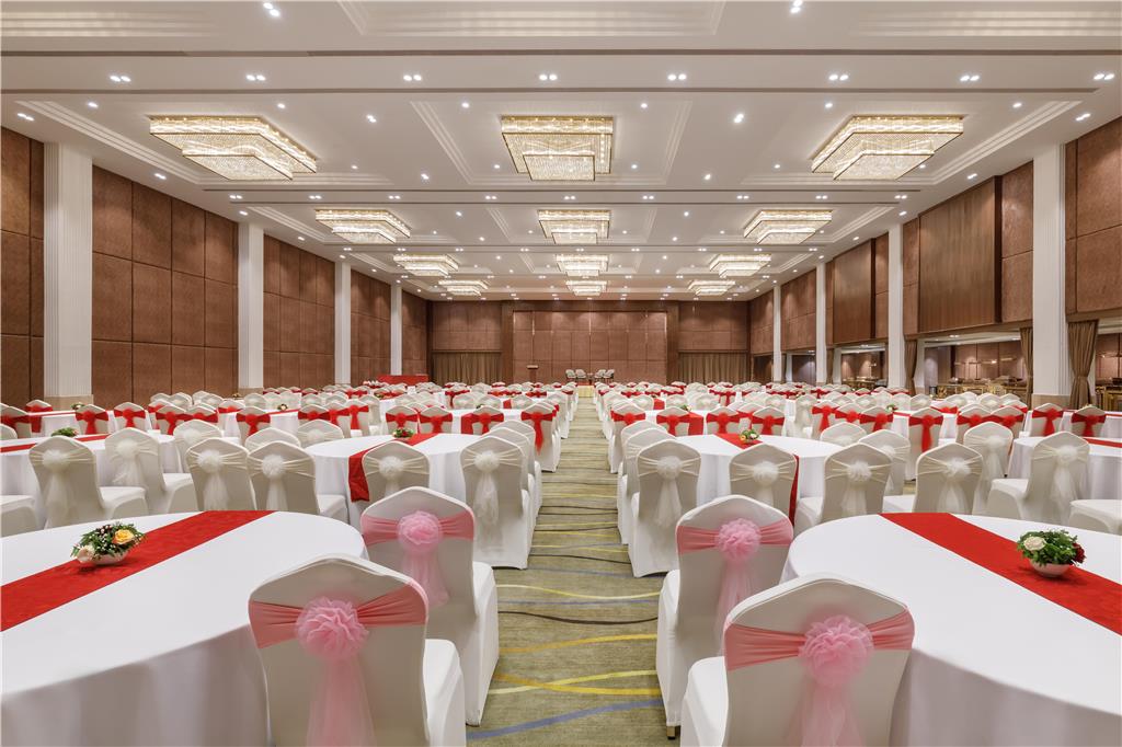 Lhotse Conference Auditorium (476 m²)